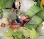 salada-alface-gorgonzola-pera-e-nozes-300×132
