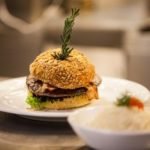 hamburger-515389_1280-1-300×200